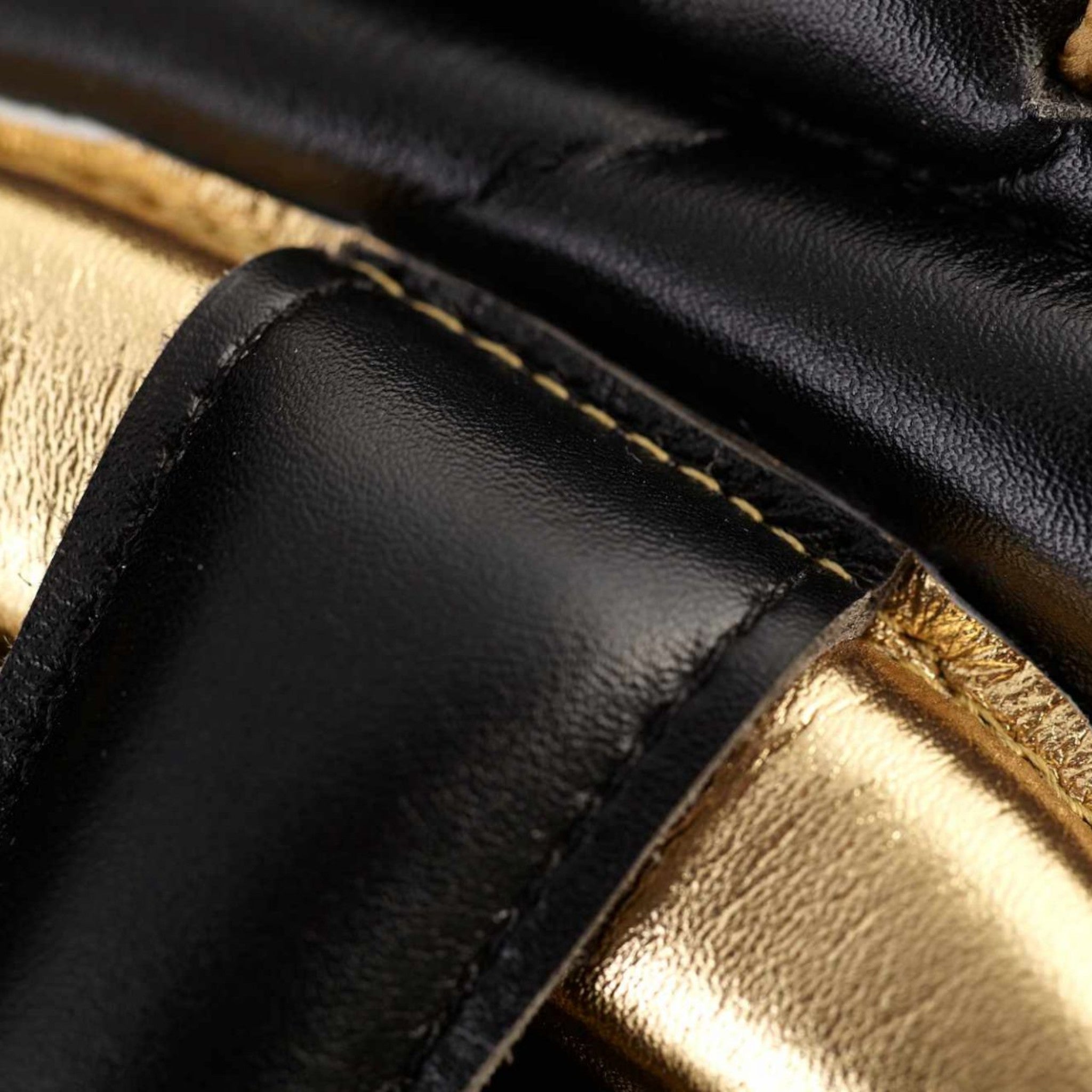 ADIDAS Kopfschutz, adiStar Pro in Schwarz / Gold