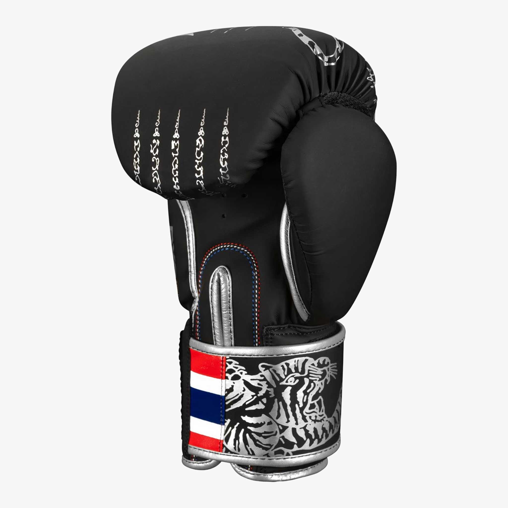 PHANTOM ATHLETICS Boxhandschuhe, Muay Thai Schwarz / Silber / 16 oz