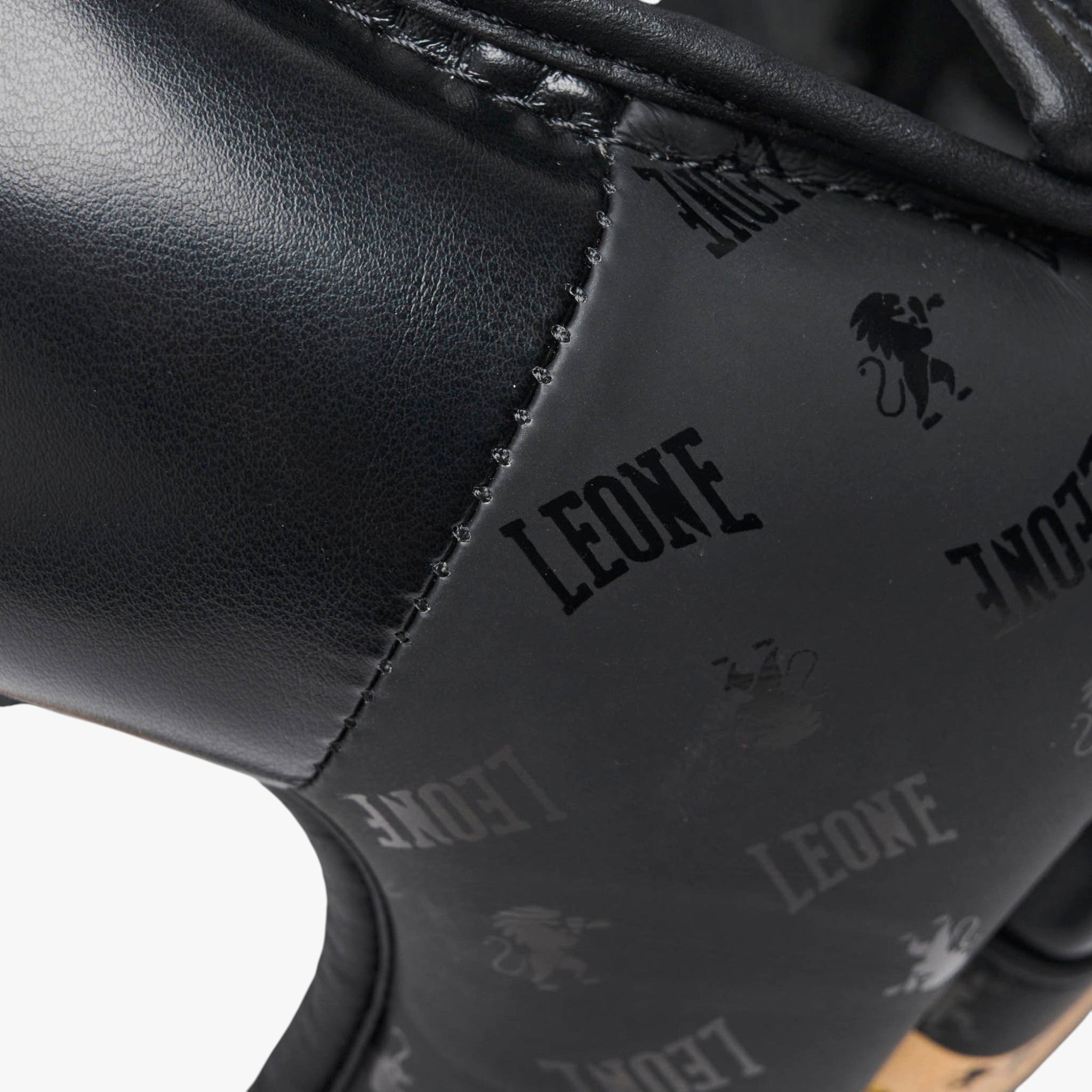 LEONE 1947 Kopfschutz, DNA CS444 in Schwarz